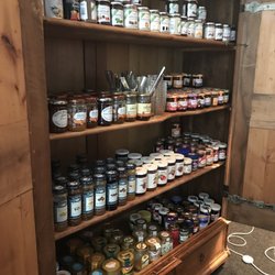 Apart Hotel - Jam und Marmeladen-Schrank
