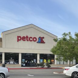 petco hours near me