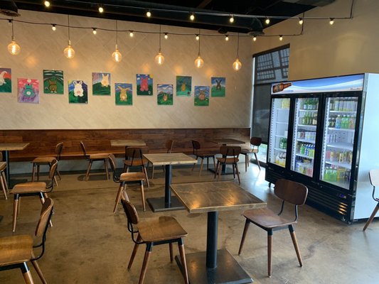 Myomee Cafe by null