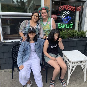 Blue Pig Bakery - Great place desserts food , coffee best ambiance - Bakeries Near Me - Newport, Oregon Blue Pig Bakery - Great place desserts food , coffee best ambiance - Bakeries Near Me - Newport, Oregon
