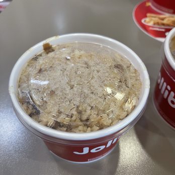 Jollibee - Fast Food Near Me - Panorama City, California