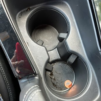 Flagship Carwash - Cup holder - Car Wash Near Me - Herndon, Virginia