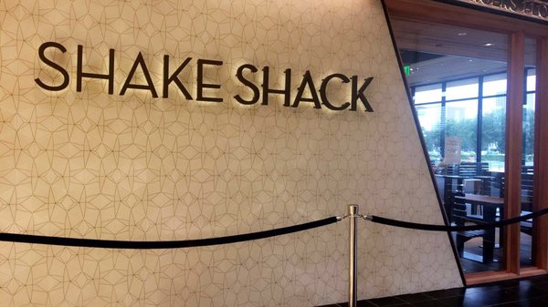 Shake Shack Houston, Galleria by null