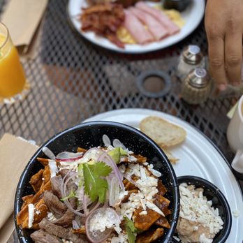 Panino's - Chilaquiles - Bakeries Near Me - Bucerías, NAY