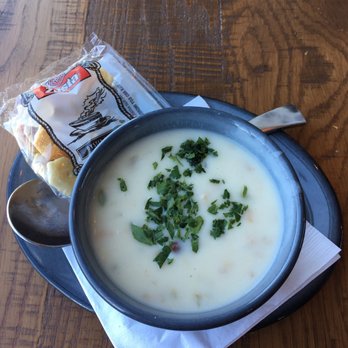 Paddlefish - Clam chowder - Seafood Near Me - Orlando, Florida Paddlefish - Clam chowder - Seafood Near Me - Orlando, Florida
