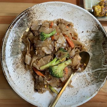 Khanom Thai - Pad See Ew beef. Delicious! - Thai Near Me - Bozeman, Montana Khanom Thai - Pad See Ew beef. Delicious! - Thai Near Me - Bozeman, Montana