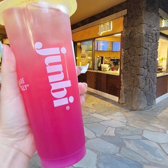 Junbi - Waikiki - Love the gradient on this drink - Coffee & Tea Near Me - Honolulu, Hawaii Junbi - Waikiki - Love the gradient on this drink - Coffee & Tea Near Me - Honolulu, Hawaii