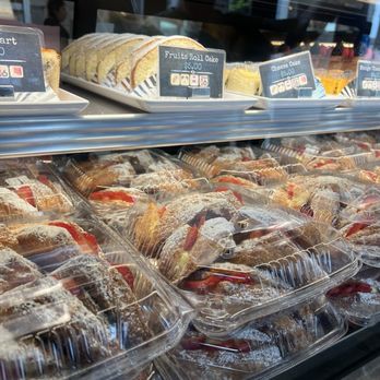 Cream Pan - Bakeries Near Me - Tustin, California Cream Pan - Bakeries Near Me - Tustin, California