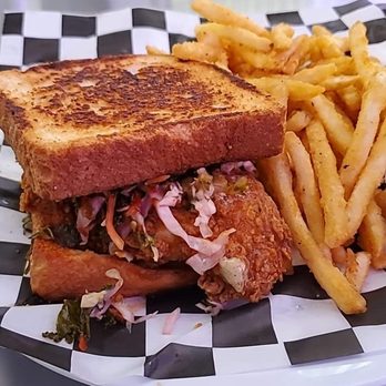 POST Houston - Hot Chicken Sandwich - amazing!! - Music Venues Near Me - Houston, Texas POST Houston - Hot Chicken Sandwich - amazing!! - Music Venues Near Me - Houston, Texas