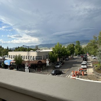Martino's Lounge - Patio view! - Lounges Near Me - Ashland, Oregon Martino's Lounge - Patio view! - Lounges Near Me - Ashland, Oregon