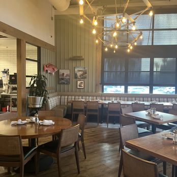 Mb Grille - seating - Seafood Near Me - Torrance, California
