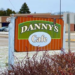 Danny's Cafe - Exterior