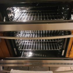 SK Lavery Appliance Company - I love the double ovens and the covered baking elements.