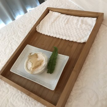 Spa Pendry - Organic algae used in facial - Day Spas Near Me - San Diego, California Spa Pendry - Organic algae used in facial - Day Spas Near Me - San Diego, California