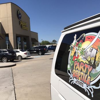Planet Fitness - "Run-A-Way Bill" was here! - Gyms Near Me - Gretna, Louisiana Planet Fitness - "Run-A-Way Bill" was here! - Gyms Near Me - Gretna, Louisiana