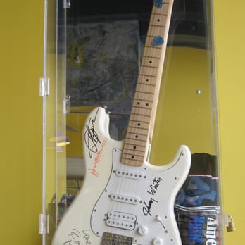 Rock'n Rollz Sandwich Co - Evansville - Plenty of rock n rollz memorabilia - Sandwiches Near Me - Evansville, Wisconsin Rock'n Rollz Sandwich Co - Evansville - Plenty of rock n rollz memorabilia - Sandwiches Near Me - Evansville, Wisconsin