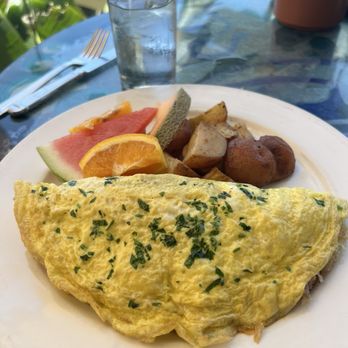 Geoffrey's Malibu - Shiitake Omelette - Seafood Near Me - Malibu, California