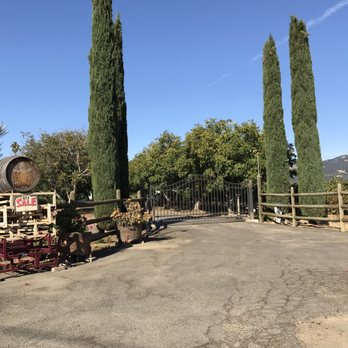 Larry's Produce - Fruits & Veggies Near Me - Fairfield, California Larry's Produce - Fruits & Veggies Near Me - Fairfield, California