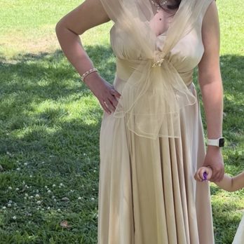 Roxy's Bridal - Bridal Near Me - Montclair, California