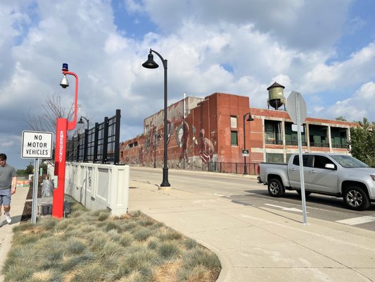 Photo of Dequindre Cut Greenway - Detroit, MI, US. Near and onramp which goes to Eastern Market.