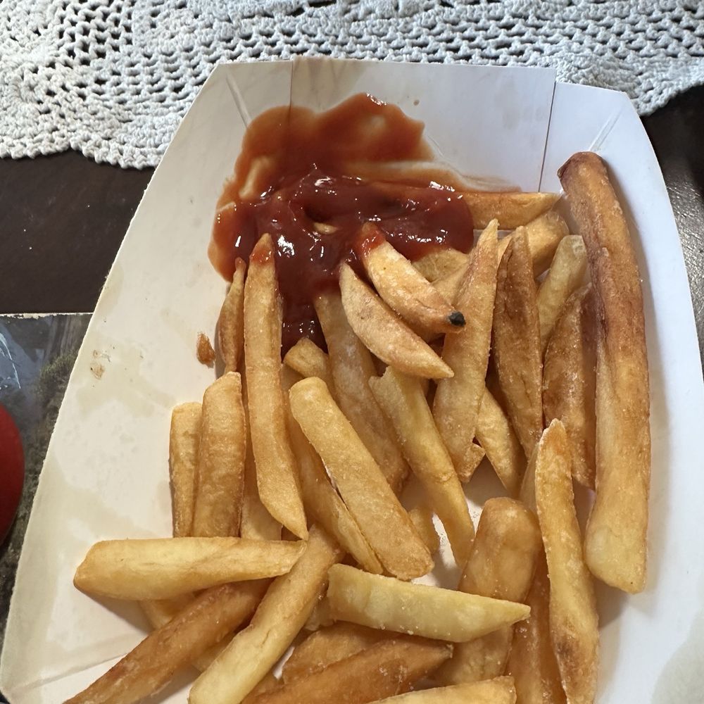Tugboat Fish & Chips - Hollow dry overcooked fries. - Seafood Near Me - Rancho Cordova, California Tugboat Fish & Chips - Hollow dry overcooked fries. - Seafood Near Me - Rancho Cordova, California