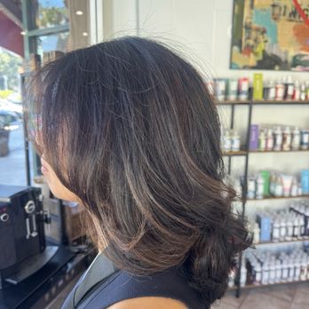 Les Amis Salon et Spa - Women's haircut and blowout by Hailey - Hair Salons Near Me - San Mateo, California Les Amis Salon et Spa - Women's haircut and blowout by Hailey - Hair Salons Near Me - San Mateo, California
