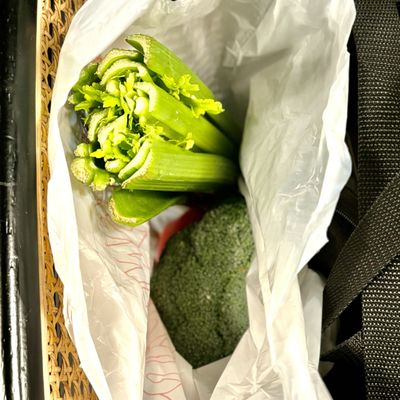 32nd Street Farmers Market by null