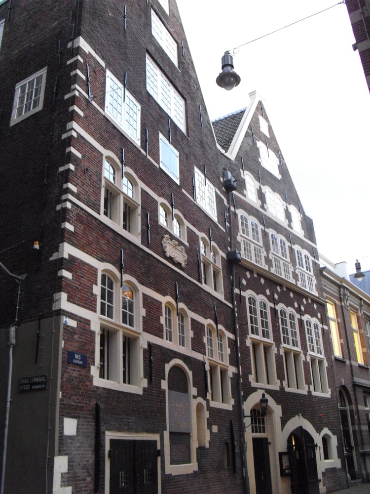 STADSBANK VAN LENING Nes 57, Amsterdam, NoordHolland, The Netherlands Banks & Credit Unions STADSBANK VAN LENING Nes 57, Amsterdam, NoordHolland, The Netherlands Banks & Credit Unions