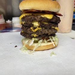 Cedar’s Drive Thru - Quad burger