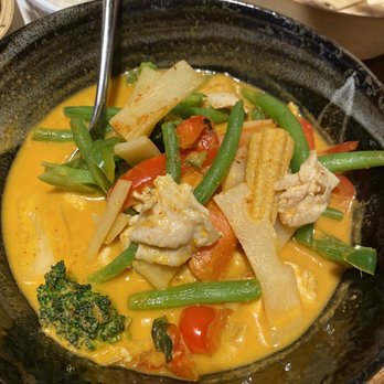 Teak OTR - Red curry - Sushi Bars Near Me - Cincinnati, Ohio