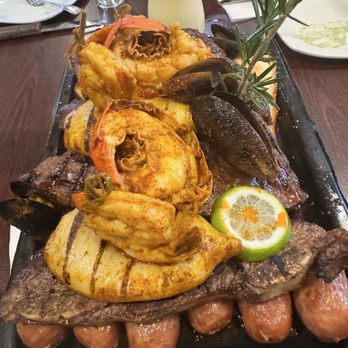 El Gaucho Inca - Parrillada Mar y Tierra Grill Platter - Peruvian Near Me - Fort Myers, Florida