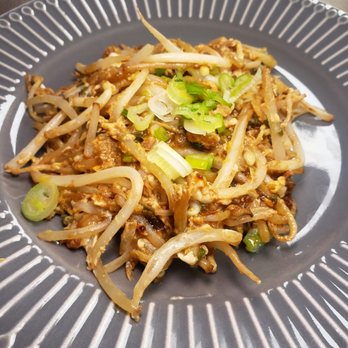 Amayar Kitchen - Veggie app that comes with curry dishes. Fried sprouts with eggs&seasoning. Good , but id rather try another apps next time. - Burmese Near Me - Maywood, New Jersey