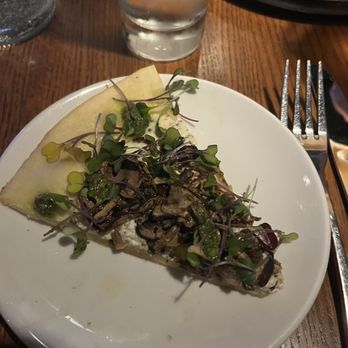 City Winery Pittsburgh - Mushroom pizza - Venues & Event Spaces Near Me - Pittsburgh, Pennsylvania
