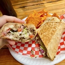 Tacos El Chilango - Pastor burrito