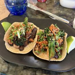 Korean Sticky Mushroom Tacos Korean Sticky Mushroom Tacos