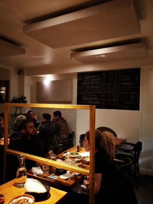 Garage Beirut by null