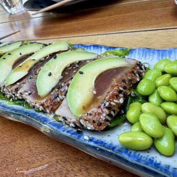 Bar Yoshi - Tuna tataki - Sushi Bars Near Me - Nantucket, Massachusetts