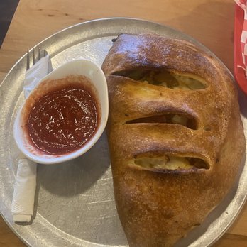 Highlander Pizza - Calzone - Italian Near Me - Roanoke, Virginia Highlander Pizza - Calzone - Italian Near Me - Roanoke, Virginia