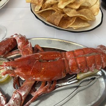 Real Madrid Restaurant - Steamed lobster and fried potatoes - Spanish Near Me - Staten Island, New York Real Madrid Restaurant - Steamed lobster and fried potatoes - Spanish Near Me - Staten Island, New York