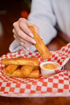 Goldy's Gems by null