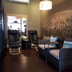 Koh Feel Well Being - Waiting area