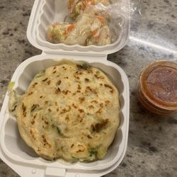 Pupusas Salvadorenas - Beef vegetable and cheese pupusa