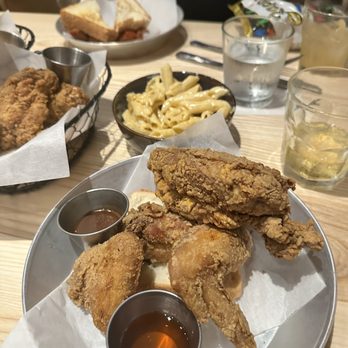 Neat Bird - Chicken Shop Near Me - Chesapeake, Virginia Neat Bird - Chicken Shop Near Me - Chesapeake, Virginia