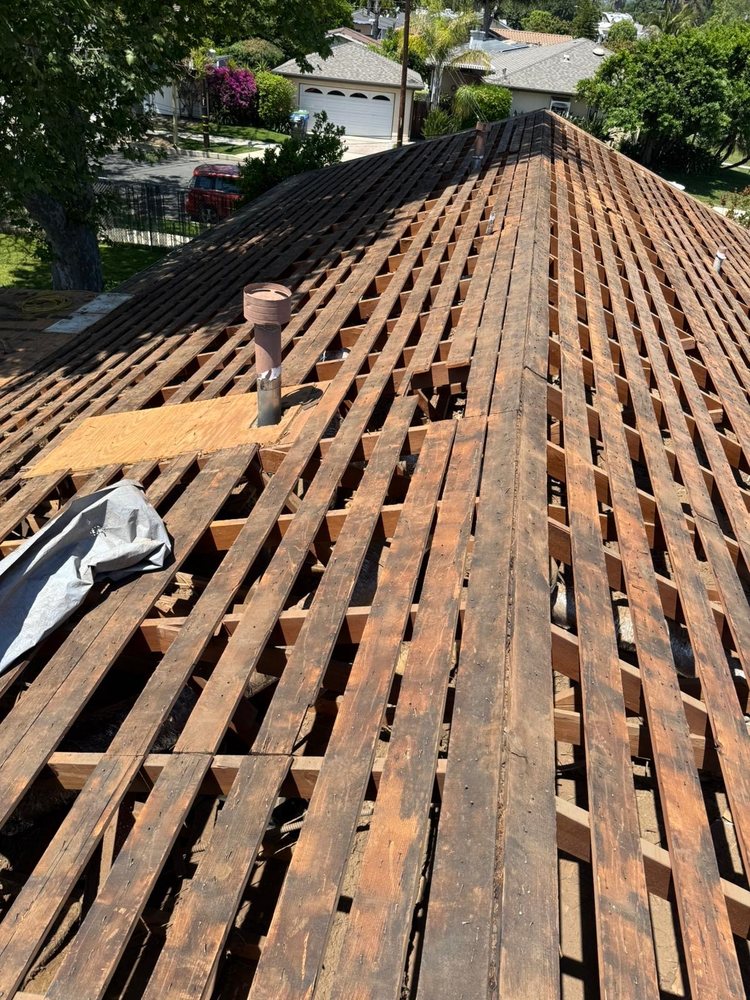 Slide of Golden Touch Roofing