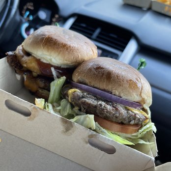 Flight Burger - 2 pack flight burgers - 1 classic & 1 western with a couple tweaks - Burgers Near Me - Carmel, Indiana Flight Burger - 2 pack flight burgers - 1 classic & 1 western with a couple tweaks - Burgers Near Me - Carmel, Indiana
