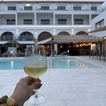 Lagos Atlantic Hotel - Hotels Near Me - Lagos, 08