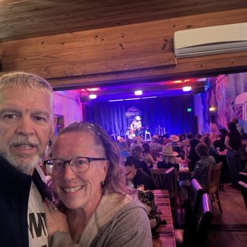 Downshift Brewing - Bri Bagwell concert - Pizza Near Me - Ruidoso, New Mexico