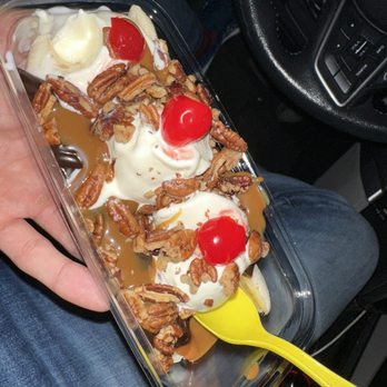 Andy's Frozen Custard - Split Turtle or Turtle Split? - Ice Cream & Frozen Yogurt Near Me - Coppell, Texas Andy's Frozen Custard - Split Turtle or Turtle Split? - Ice Cream & Frozen Yogurt Near Me - Coppell, Texas