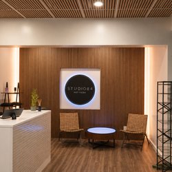 Studio84 Hot Yoga - Lobby