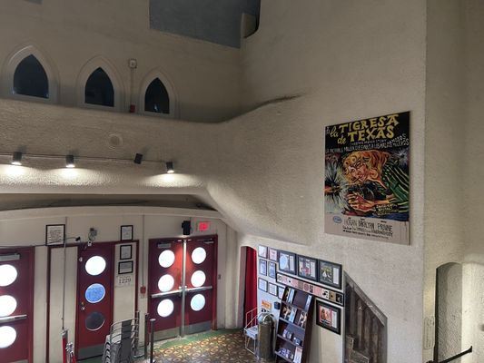 Texas Theatre by null